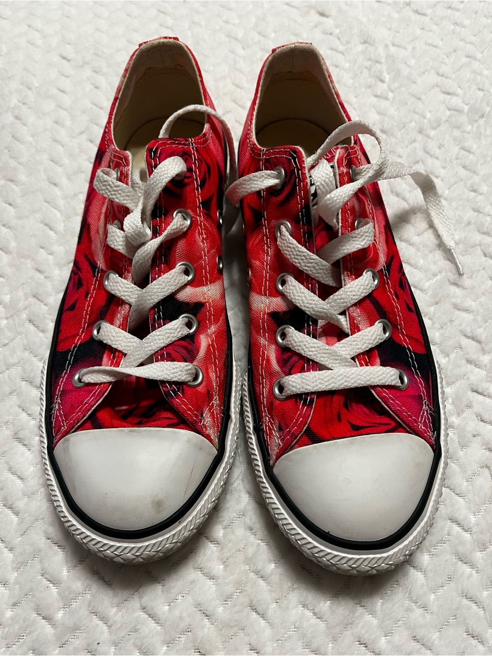 Converse Kids Red Floral Low-Top Sneakers